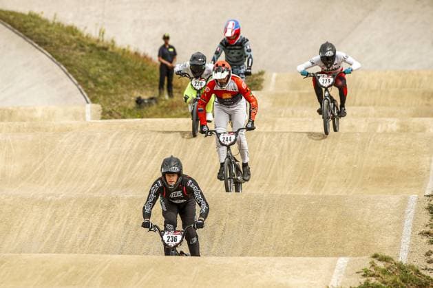 ARNHEM - Junior men in action during the 12th edition of the BMX World Cup on June 22, 2025 in Arnhem. ANP BART STOUTJESDIJK xVIxANPxSportx xxANPxIVx 530295876 originalFilename: 530295876.jpg