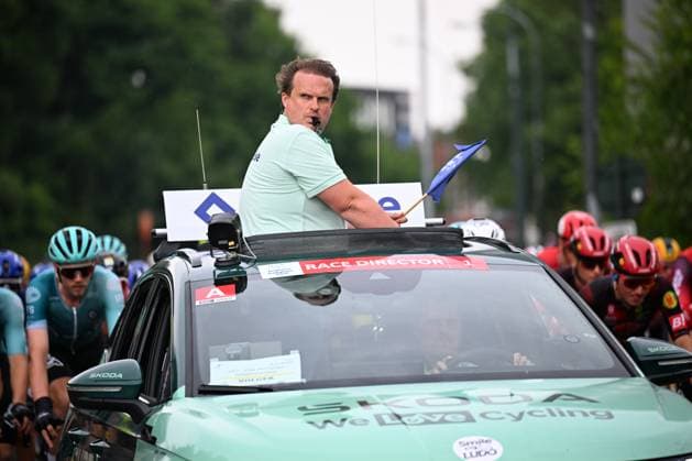 Baloise Belgium Tour 2025 Stage 5 BRUSSEL, BELGIUM - JUNE 22 : Nys Jan sportsdirector during stage 5 of the 94th edition of Baloise Tour of Belgium an UCI ProSeries 2.Pro cycling road race stage for Men Elite of 183.2 km with start in Brussel and finish in Brussel on June 22, 2025 in Brussel, Belgium, 22 06 2025 ( Motordriver Guy De Vuyst - Brussel Belgium  Copyright: xTomasxSiskx