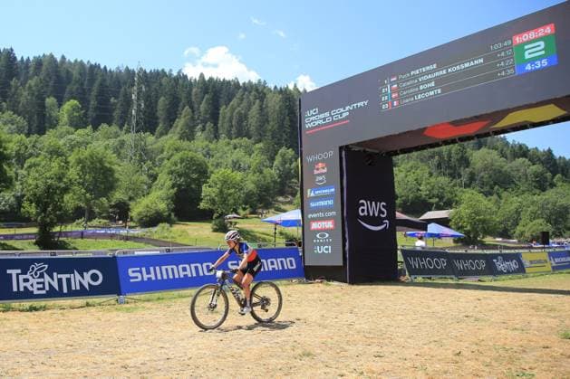 UCI MTB World Cup - XCO Pierre Teyssot MAXPPP ; UCI MTB World Cup - XCO. Commezzadura, Italy on June 22, 2025. Cross-Country Olympic Race, Women, Loana Lecomte (FRA) Pierre Teyssot Maxppp Commezzadura Trentino Italy  Copyright: xMAXPPPxPierrexTeyssotx PT1_5001 PT1_5001