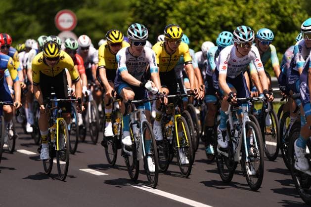 The pack rides cycles during the stage 8 of the Giro Next Gen 2025, from Pinerolo (To) to Pinerolo (To), 147 km, Italy - Sunday, June 22, 2025. - cycling.  Copyright: xFabioxFerrari LaPressex