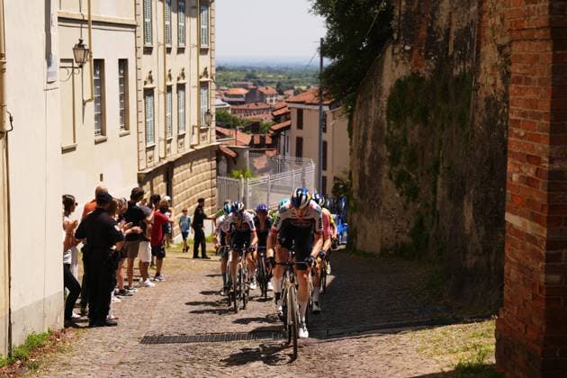 The pack rides cycles during the stage 8 of the Giro Next Gen 2025, from Pinerolo (To) to Pinerolo (To), 147 km, Italy - Sunday, June 22, 2025. - cycling.  Copyright: xFabioxFerrari LaPressex