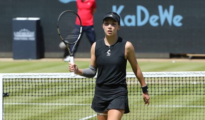 Wang Xinyu CHN at Steffi Graf Stadium Sport Final HYLO Berlin Tennis Open Women on grass 22 06 2025