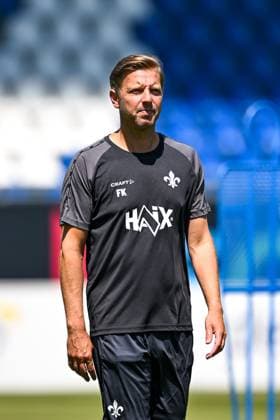 Florian Kohfeldt SV Darmstadt 98, Coach , GER, Training kick-off, SV Darmstadt 98 Football, 2 Bundesliga, Season 2025 2026, 22 06 2025 GER, Training kick-off, SV Darmstadt 98 Football, 2 Bundesliga, Season 2025 2026, 22 06 2025 Darmstadt Copyright: xEibner-Pressefoto FlorianxWiegandx EP_FWD