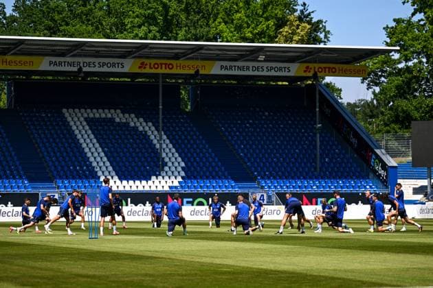 The players of SV Darmstadt 98 at training, GER, Training kick-off, SV Darmstadt 98 Football, 2 Bundesliga, Season 2025 2026, 22 06 2025 GER, Training kick-off, SV Darmstadt 98 Football, 2 Bundesliga, Season 2025 2026, 22 06 2025 Darmstadt Copyright: xEibner-Pressefoto FlorianxWiegandx EP_FWD