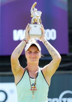 Winner Marketa Vondrousova CZE with trophy in the Steffi Graf Stadium Sport Final HYLO Berlin Tennis Open Women on grass 22 06 2025