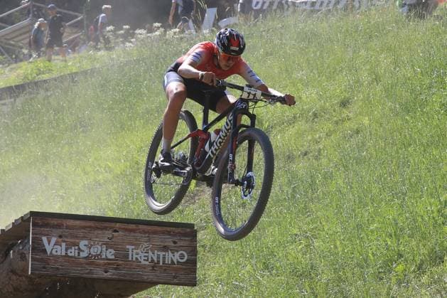 22nd June 2025, Val di Sole, Trentino, Italy; UCI Mountain Bike World Cup, Day 3; Alessandra Keller (SUI) jumps the platform  ActionPlus12804115 PierrexTeyssot