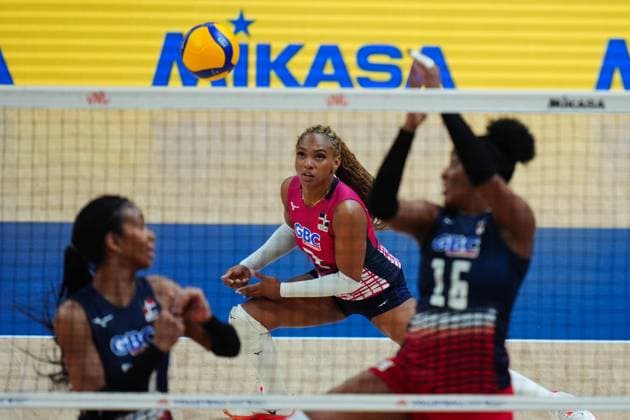 South Korea v Dominican Republic - FIVB Volleyball Nations League (VNL) ISTANBUL, TURKIYE - JUNE 22: Yaneirys Rodriguez Duran (C) of Dominican Republic in action during FIVB Women s Volleyball Nations League (VNL) 2nd week volleyball match between South Korea and Dominican Republic at Sinan Erdem Dome in Istanbul, Turkiye on June 22, 2025. Hakan Akgun Anadolu Istanbul Turkey. Editorial use only. Please get in touch for any other usage.  Copyright: x2025xAnadoluxHakanxAkgunx