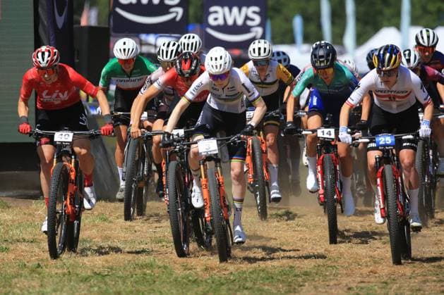UCI MTB World Cup - XCO Pierre Teyssot MAXPPP ; UCI MTB World Cup - XCO. Commezzadura, Italy on June 22, 2025. Cross-Country Olympic Race, Women, Puck Pieterse (NED) at the start Pierre Teyssot Maxppp Commezzadura Trentino Italy  Copyright: xMAXPPPxPierrexTeyssotx PT1_4667 PT1_4667