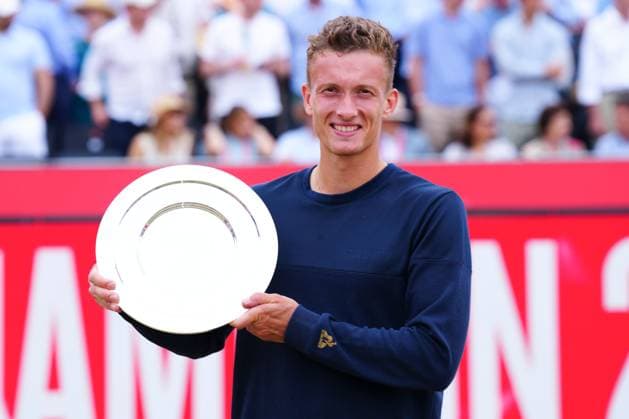Jiri Lehecka with his runners-up trophy Queen s Club Championships, Day 14, Queen s Club, West Kensington, London, UK - 22 Jun 2025  Copyright: xJavierxGarcia Shutterstockx 15366611ai