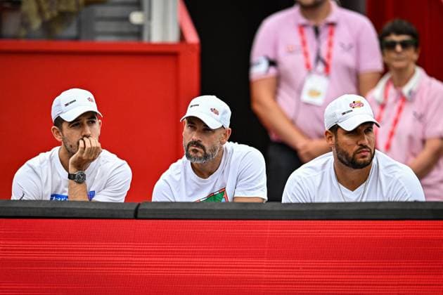 22nd June 2025; HSBC Championships, Queens Club, West Kensington, London, England: HSBC Mens Championships Queens Club, Day 7; Carlos Alcaraz (ESP) coaching team watch on as he serves in the final against Jiri Lehecka (CZE)  ActionPlus12804267 GodfreyxPitt