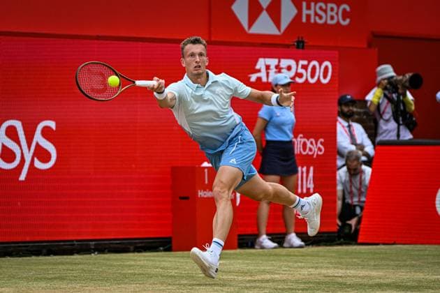 22nd June 2025; HSBC Championships, Queens Club, West Kensington, London, England: HSBC Mens Championships Queens Club, Day 7; Jiri Lehecka (CZE) hits a forehand in the final against Carlos Alcaraz (ESP)  ActionPlus12804495 GodfreyxPitt
