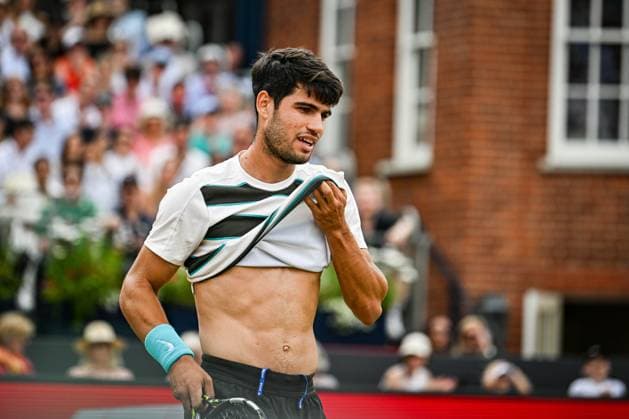 22nd June 2025; HSBC Championships, Queens Club, West Kensington, London, England: HSBC Mens Championships Queens Club, Day 7; Carlos Alcaraz (ESP) in the final against Jiri Lehecka (CZE)  ActionPlus12804501 GodfreyxPitt