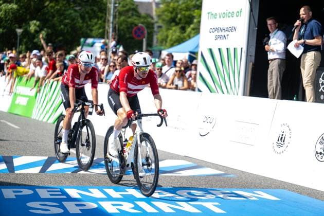 Copenhagen Sprint 2025, UCI World Tour cycling Copenhagen, Denmark. 22nd, June 2025. Two riders of the national team, Nationalteam Denmark are racing at high speed at the finish area of the UCI World Tour race Copenhagen Sprint 2025. Denmark, Copenhagen  Copyright: xGonzalesxPhoto TobiasxJorgensenx