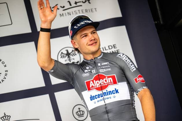 Copenhagen Sprint 2025, UCI World Tour cycling Copenhagen, Denmark. 22nd, June 2025. Jensen Plowright (Alpecin-Deceuninck) seen on the podium as winner of spring commitition at the UCI World Tour race Copenhagen Sprint 2025. Denmark, Copenhagen  Copyright: xGonzalesxPhoto TobiasxJorgensenx