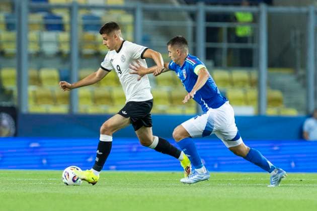 UEFA U21 European Championship, quarter-final Germany Italy 22 06 2025 Nicolo Tresoldi Germany, 9 , Lorenzo Pirola Italy, 5 during the UEFA U21 European Championship quarter-final match Germany Italy, on 22 06 2025, DAC Arena, Dunajska Streda, Slovakia Copyright: xBEAUTIFULxSPORTS Meuselx