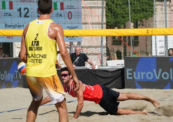Volleyball World Beach Tour Futures Messina Ranghieri and Marchetto (ITA) play against Cottafava and Dal Corso (ITA) in the final for first place in the men s tournament in Messina, Italy, on June 22, 2025. Messina Italy  Copyright: xGabrielexMaricchiolox originalFilename:maricchiolo-volleyba250622_np4ly.jpg