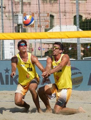 Volleyball World Beach Tour Futures Messina Ranghieri and Marchetto (ITA) play against Cottafava and Dal Corso (ITA) in the final for first place in the men s tournament in Messina, Italy, on June 22, 2025. Messina Italy  Copyright: xGabrielexMaricchiolox originalFilename:maricchiolo-volleyba250622_npbpJ.jpg
