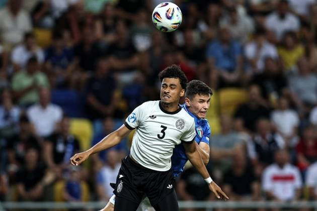 Sport Bilder des Tages Mf Dunajska 22 06 2025 - Europeo U21, U 21 2025 Germania-Italia foto Michele Finessi Image nella foto: Nathaniel Brown-Mattia Zanotti 