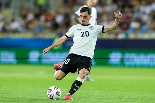 Paul Nebel Germany controls the ball, UEFA European Under 21 Championship 2025 Quarter Final, Germany v Italy, MOL Arà na on June 22, 2025 in Dunajska Streda, Slovakia Photo by Marco Steinbrenner DeFodi Images Paul Nebel Germany controls the ball, UEFA European Under 21 Championship 2025 Quarter Final, Germany v Italy, MOL Arà na, June 22, 2025 in Dunajska Streda, Slovakia Photo by Marco Steinbrenner DeFodi Images