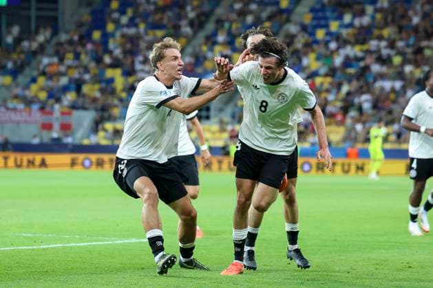 Merlin Roehl Germany celebrates after scoring his teams third goal with Nelson Weiper Germany and Rocco Reitz Germany , UEFA European Under 21 Championship 2025 Quarter Final, Germany v Italy, MOL ArÃ na on June 22, 2025 in Dunajska Streda, Slovakia Photo by Marco Steinbrenner DeFodi Images Merlin Roehl Germany celebrates after scoring his teams third goal with Nelson Weiper Germany and Rocco Reitz Germany , UEFA European Under 21 Championship 2025 Quarter Final, Germany v Italy, MOL ArÃ na, June 22, 2025 in Dunajska Streda, Slovakia Photo by Marco Steinbrenner DeFodi Images