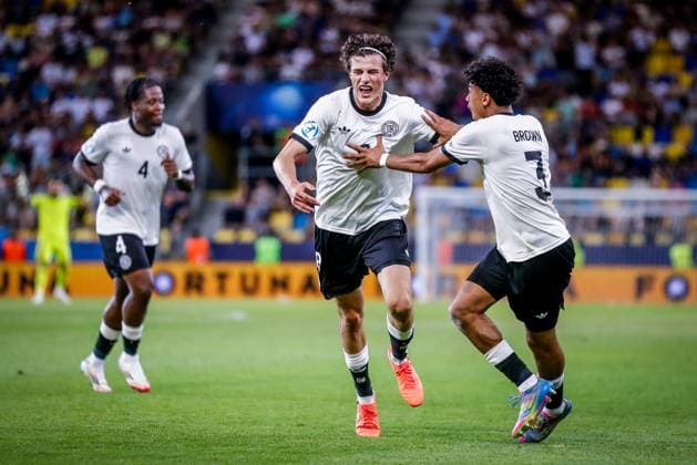 GERMANY U21, U 21 - ITALY U21 Merlin Rohl of Germany celebrates a goal with Nathaniel Brown during the UEFA European Under-21 Championship 2025 Quarterfinal football match between Germany U21 and Italy U21. Stadium DAC Arena (MOL Arena), Dunajska Streda, Slovakia, June 22, 2025. Photo by Branislav Racko Copyright: xx _BRR3354
