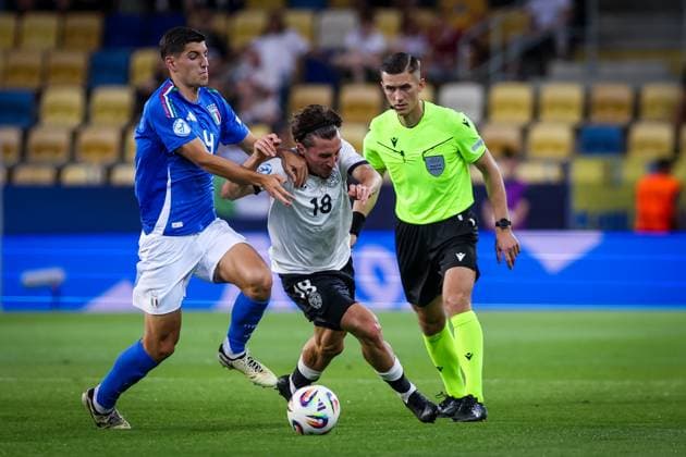 GERMANY U21, U 21 - ITALY U21 Rocco Reitz of Germany and Matteo Prati of Italy during the UEFA European Under-21 Championship 2025 Quarterfinal football match between Germany U21 and Italy U21. Stadium DAC Arena (MOL Arena), Dunajska Streda, Slovakia, June 22, 2025. Photo by Branislav Racko Copyright: xx 080A3354