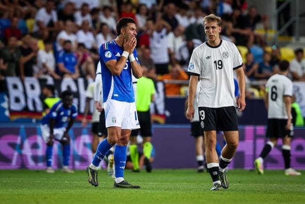 GERMANY U21, U 21 - ITALY U21 Nelson Weiper of Germany and Diego Coppola of Italy during the UEFA European Under-21 Championship 2025 Quarterfinal football match between Germany U21 and Italy U21. Stadium DAC Arena (MOL Arena), Dunajska Streda, Slovakia, June 22, 2025. Photo by Branislav Racko Copyright: xx 080A4054