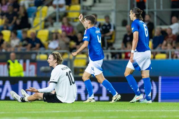 UEFA U21 European Championship, quarter-final Germany Italy 22 06 2025 Nick Woltemade Germany, 10 , Matteo Prati Italy, 4 , Daniele Ghilardi Italy, 6 during the UEFA U21 European Championship quarter-final match Germany Italy, on 22 06 2025, DAC Arena, Dunajska Streda, Slovakia Copyright: xBEAUTIFULxSPORTS Meuselx