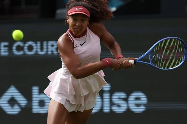 Bad Homburg on 23 06 2025 Tennis Womens Tournament WTA 500 Bad Homburg Open powered by Solarwatt 2025 Match Naomi Osaka JPN vs Olga Danilovic SER v l , Naomi Osaka JPN plays the ball, focused , concentrated plays a backhand Copyright: JoaquimxFerreira