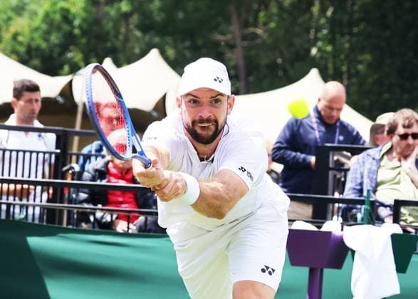 TENNIS - Wimbledon 2025 LONDON,ENGLAND,23.JUN.25 - TENNIS - ATP, Tennis Herren World Tour, Wimbledon, Grand Slam, qualification. Image shows Jurij Rodionov (AUT).  GEPAxpictures xAlanxGrieves