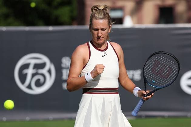 Bad Homburg on 23 06 2025 Womens Tennis Tournament WTA 500 Bad Homburg Open powered by Solarwatt 2025 Match Victoria Azarenka vs Laura Siegemund GER v l , Victoria Azarenka clenches her fist Copyright: JoaquimxFerreira