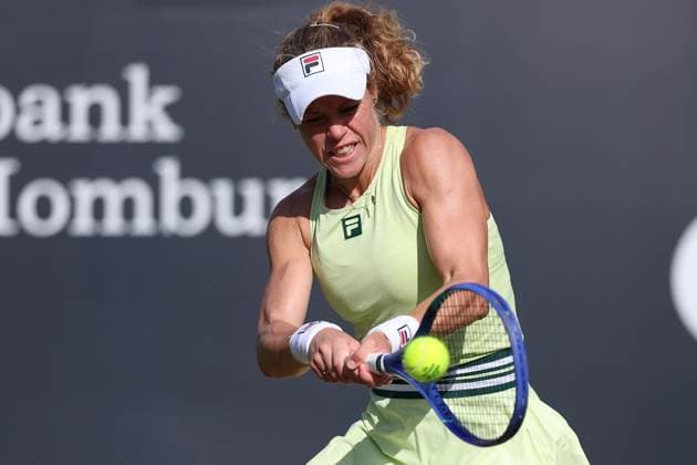 Bad Homburg on 23 06 2025 Womens Tennis Tournament WTA 500 Bad Homburg Open powered by Solarwatt 2025 Match Victoria Azarenka vs Laura Siegemund GER v l , Laura Siegemund GER plays a backhand Copyright: JoaquimxFerreira