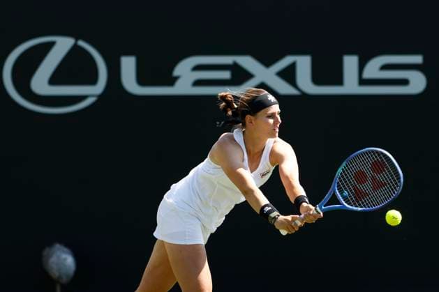 23rd June 2025; Devonshire Park, Eastbourne, East Sussex, England; Lexus International Eastbourne, Day 1; Greet Minnen (BEL) plays a backhand shot against Francesca Jones (GBR)  ActionPlus12804797 HongboxChen