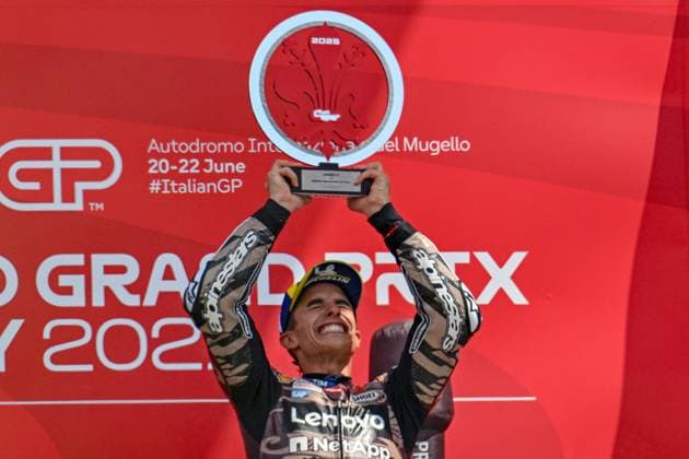 Bilder des Jahres 2025, Sport 06 Juni MOTORI - MotoGP - Gran Premio d Italia Brembo - Race Spanish rider Marc Marquez of Ducati Lenovo Team celebrates the victory during Gran Premio d Italia Brembo - Race, MotoGP World Championship, WM, Weltmeisterschaft in Mugello, Italy, June 22 2025 Mugello Italy  Copyright: xIPAxSport ABACAx