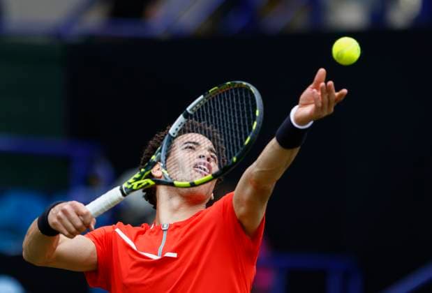 24th June 2025; Devonshire Park, Eastbourne, East Sussex, England; Lexus International Eastbourne, Day 2; George Loffhagen (GBR) serves to Reilly Opelka (USA)  ActionPlus12805151 HongboxChen