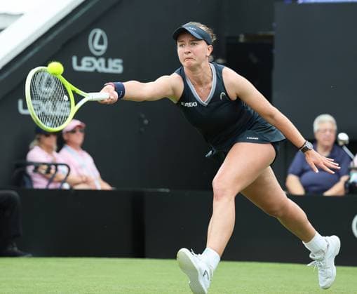 TENNIS - Eastbourne Open EASTBOURNE,ENGLAND,25.JUN.25 - TENNIS - WTA, Tennis Damen Tour, Eastbourne Open. Image shows Barbora Krejcikova (CZE).  GEPAxpictures xAlanxGrieves