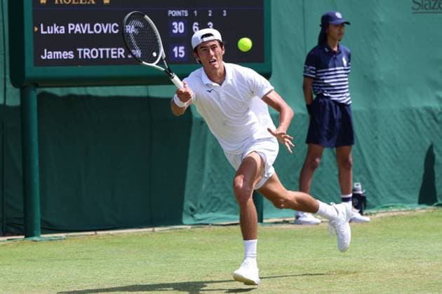 TENIS WIMBLEDON 2025 LONDYN 250625 N Z JAPONCZYK JAMES TROTTER W DRUGIEJ RUNDZIE KWALIFIKACJI MARCIN CHOLEWINSKI NEWSPIX.PL TENNIS WIMBLEDON 2025 LONDON 25062025 JAMES TROTTER OF JAPAN IN THE SECOND ROUND OF QUALIFICATION NEWSPIX.PL --- newspix.pl 