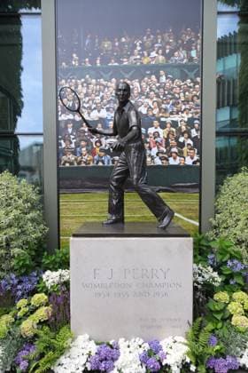 Wimbledon Tennis Championships - Practice Day LONDON, UNITED KINGDOM - JUNE 25: A statue of British tennis player Fred Perry at The All England, All England Lawn Tennis and Croquet Club ahead of the Wimbledon tennis championships in London, United Kingdom on June 25, 2025. Ray Tang Anadolu London United Kingdom. Editorial use only. Please get in touch for any other usage.  Copyright: x2025xAnadoluxRayxTangx