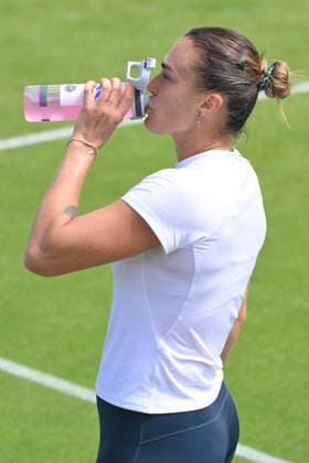 Wimbledon Tennis Championships - Practice Day LONDON, UNITED KINGDOM - JUNE 25: Tennis player Aryna Sabalenka practices on the grass courts ahead of the Wimbledon tennis championships held at the All England, All England Lawn Tennis and Croquet Club in London, United Kingdom on June 25, 2025. Ray Tang Anadolu London United Kingdom. Editorial use only. Please get in touch for any other usage.  Copyright: x2025xAnadoluxRayxTangx