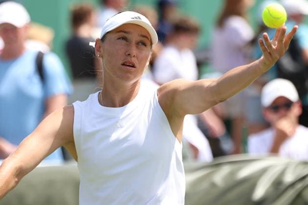 June 25, 2025, London, Celestynow, United Kingdom: KAJA JUVAN of Slovenia during the match against A. Koevermans of Netherlands in the second round of qualification of Championships 2025 at Wimbledon AELTC in London. London United Kingdom - ZUMAc278 20250625_zsp_c278_004 Copyright: xMarcinxCholewinskix