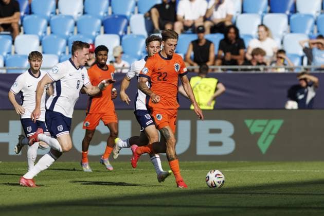 BRATISLAVA , 25-06-2025 , Football stadium Tehelne pole. Narodny football stadium , UEFA U21, U 21 Euro2025 , Half final , England U21 - Netherlands U21. Netherlands U21 player Luciano Valente England U21 - Netherlands U21  x29893123x Copyright: