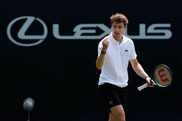 25th June 2025; Devonshire Park, Eastbourne, East Sussex, England; Lexus International Eastbourne, Day 3; Ugo Humbert (FRA) shows emotion in the match against Lorenzo Sonego (ITA)  ActionPlus12805465 HongboxChen
