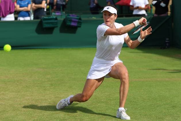 June 25, 2025, London, Celestynow, United Kingdom: KATARZYNA KAWA of Poland during the match against A. Banks of United Kingdom in the second round of qualification of Championships 2025 at Wimbledon AELTC in London. London United Kingdom - ZUMAc278 20250625_zsp_c278_025 Copyright: xMarcinxCholewinskix