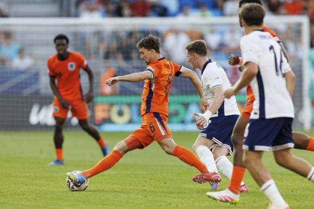 BRATISLAVA , 25-06-2025 , Football stadium Tehelne pole. Narodny football stadium , UEFA U21, U 21 Euro2025 , semi-finals , England U21 - Netherlands U21. Netherlands U21 player Youri Regeer England U21 - Netherlands U21  x29893794x Copyright: