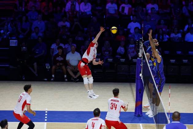 NOW ARENA HOFFMAN ESTATES ILLINOIS USA 25.06.2025 MECZ LIGI NARODOW W SIATKOWCE MEZCZYZN POLSKA WLOCHY VOLLEYBALL NATIONS LEAGUE GAME BETWEEN POLAND AND ITALY N Z KAMIL SEMENIUK KAMIL KRZACZYNSKI NEWSPIX.PL --- newspix.pl  KSK