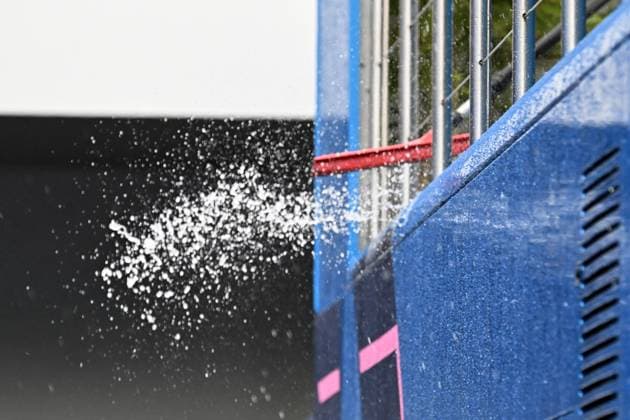 26 06 2025, xsvx, Motorsport FIA Formula 1, Austrian Grand Prix v l Hail Hailstones FIA REGULATIONS PROHIBIT ANY USE OF PHOTOGRAPHS as IMAGE SEQUENCES and or QUASI VIDEO Zeltweg Spielberg