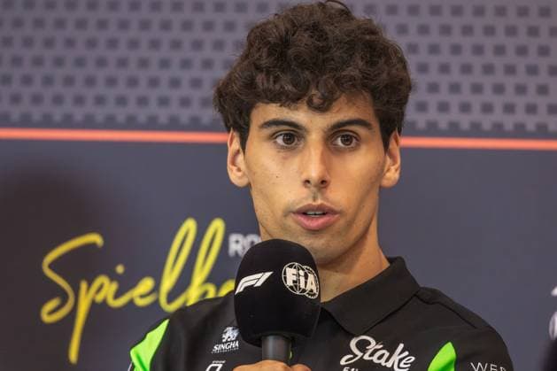2025 Formula One Austrian Grand Prix Red Bull Ring, Spielberg, Austria. 26.June.2025; Gabriel Bortoleto of Brazil and Stake F1 Team Kick Sauber attend the press conference, PK, Pressekonferenz during Formula One Austrian Grand Prix Spielburg Red Bull Ring Austria Copyright: xJayxHiranox