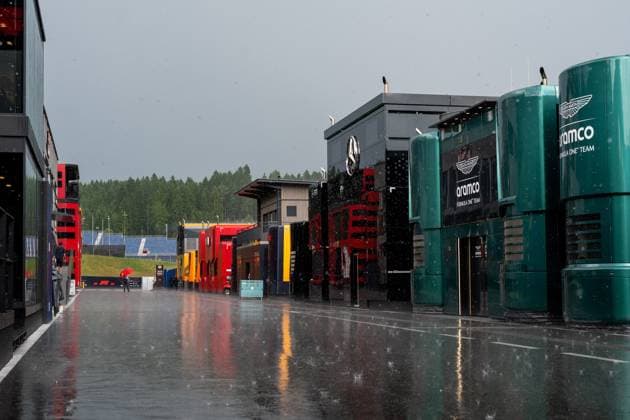 Symbolic image Theme photo Rain Thunderstorm Thunderstorm in the paddock, AUT, Formula 1 World Championship, MSC Cruises Grand Prix of Austria, Red Bull Ring Spielberg, Media Day, 2025 season, 26 06 2025 AUT, Formula 1 World Championship, MSC Cruises Grand Prix of Austria, Red Bull Ring Spielberg, Media Day, 2025 season, 26 06 2025 Spielberg Copyright: xEibner-Pressefoto Memmlerx EP_MMR