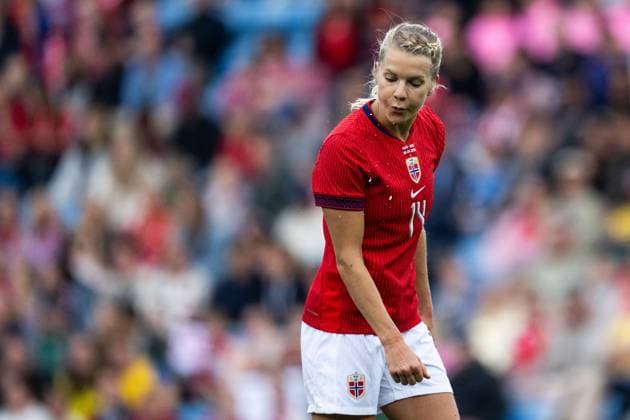 250626 Ada Hegerberg of Norway during the international friendly football match between Norway and Sweden on June 26, 2025 in Oslo Photo Mathias Bergeld BILDBYRAN kod MB VG0773 bbeng fotboll football soccer fotball träningslandskamp privatlandskamp landskamp international friendly norge norway sweden sverige dam  Copyright: MATHIASxBERGELD BB250626MB054