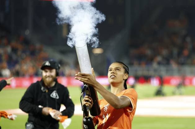 LEEUWARDEN - Esmee Brugts of Holland women during the European Championship, EM, Europameisterschaft practice match between the Netherlands and Finland at SC Cambuur stadium on June 26, 2025 in Leeuwarden, Netherlands. ANP ROBIN VAN LONKHUIJSEN xVIxANPxSportx xxANPxIVx 530542817 originalFilename: 530542817.jpg